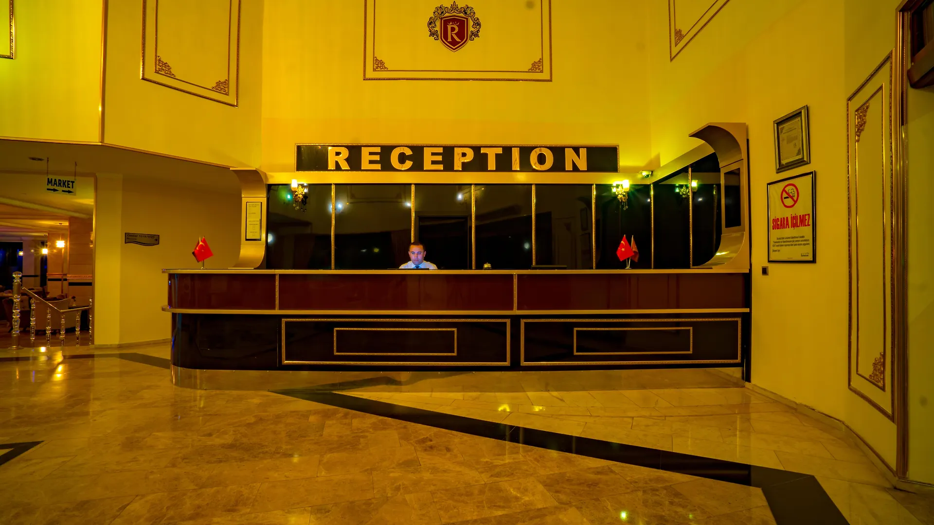 Royal Palace Kusadasi Hotel