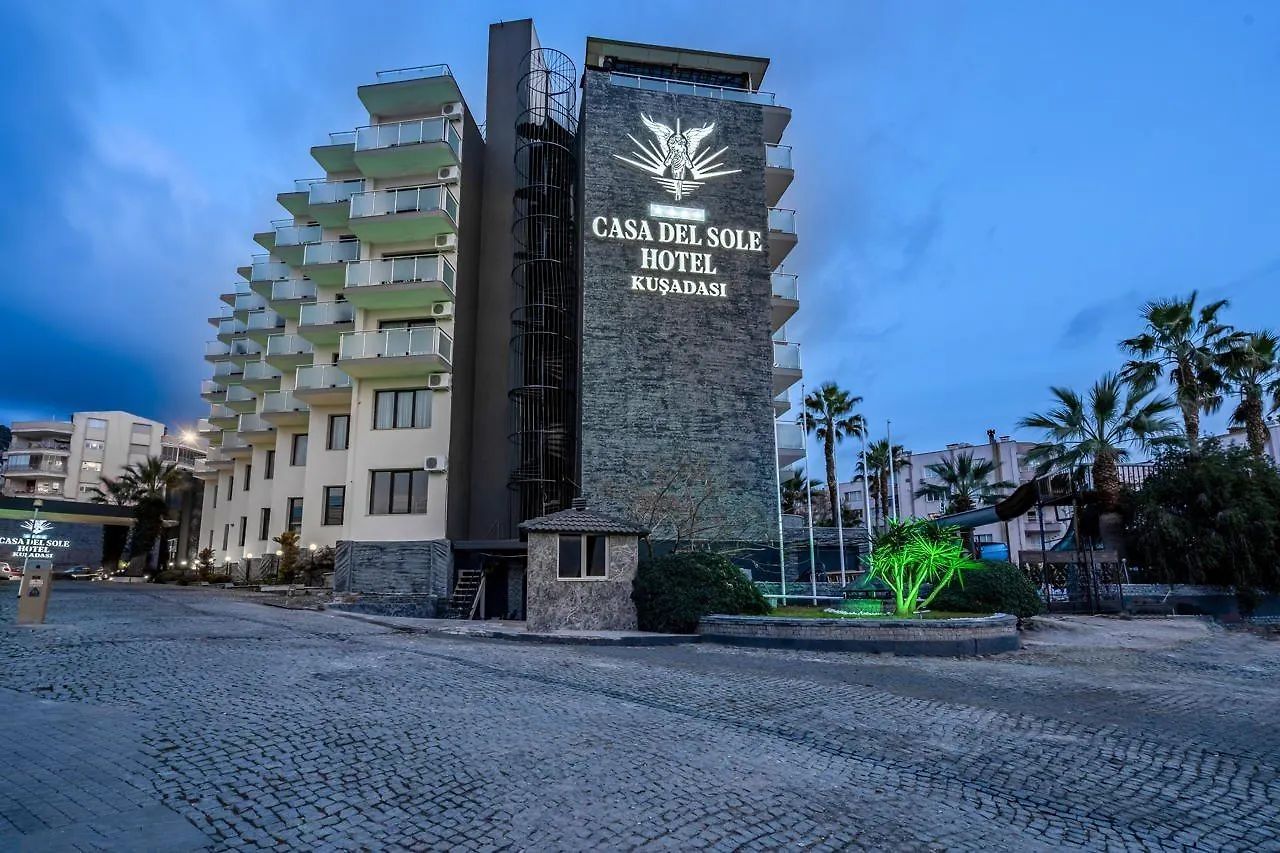 Royal Palace Kusadasi Hotel