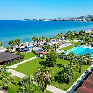 Risus *** Kusadası