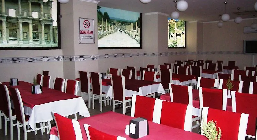 Royal Palace Kusadasi Hotel