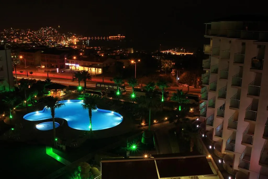 Royal Palace Kusadasi Hotel