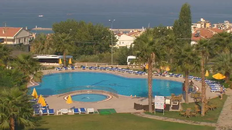 Royal Palace Kusadasi Hotel 4*,