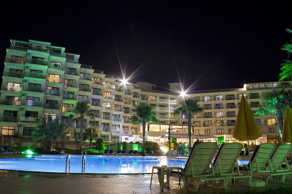 Royal Palace Kusadasi Hotel